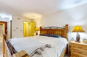 Wonderland Lodge - Image 2
