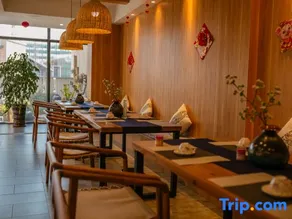 Yin Theme Hot Spring Villa Inn - Image 2