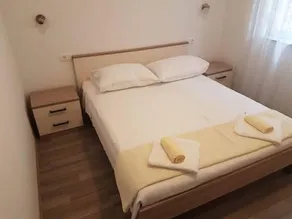 Apartment Petra - Image 2