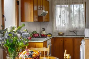 Sea Breeze Holiday Villa - Image 3