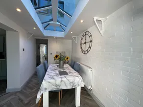 Housesleeps7-parking-garden-fireplace-beachnearby - Image 4