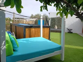 Country Cottage Cabana - Image 2