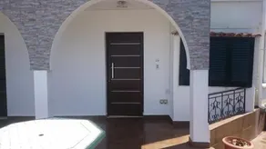 Stella Court Apartments - Image 2