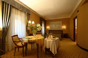 Hotel Don Carlo 4S - Image 5