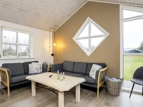Stunning Holiday Home in Hirtshals with Hot Tub - Image 3