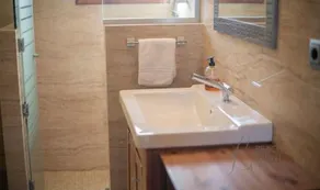 R138 Casa Jessy con gran jardin, piscina y AC - Image 2