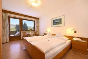 Pension Dolomitenblick - Image 4