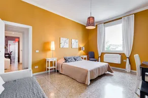 HomeHouse Giulio Cesare-San Pietro - Image 2