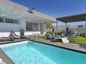 San Agustin Pool & Beach House - Image 2