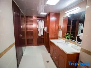 Junyue Hotel - Image 2