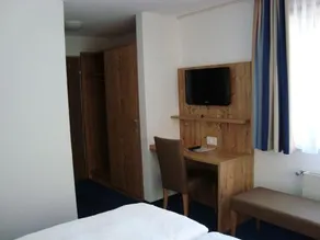 Hotel Restaurant Bergfreund - Image 2