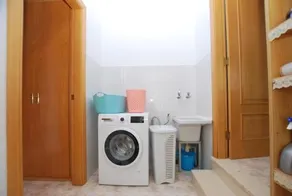 Sunny house - Image 5