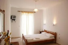 Santas Rooms - Image 2