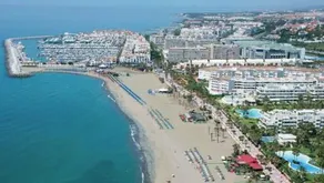 Banus Boutique Muelle Del Ribera - Image 3