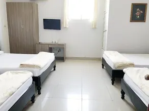Nhu Hien Hotel - Image 2