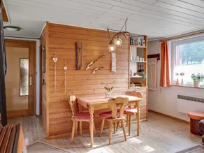 Snug Holiday Home in Altenfeld with Private Terrace - Image 2