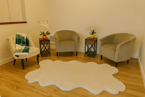 2B2B Mercer Island - Image 4