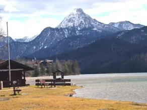 Holiday home in Füssen with garden and terrace - Image 5