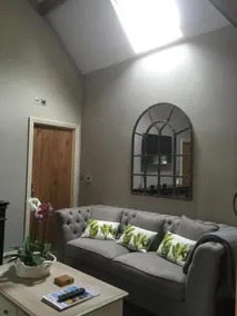 Hazel Manor - Image 4