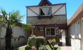 Petit Hotel - Image 2