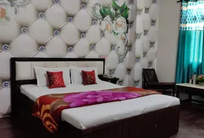 Red Rose Cottages Manali - Image 2