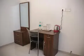 Ideal Service Apartments - Image 4