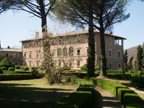 Cozy Holiday Home in Montecastelli Pisano with Balcony - Image 3