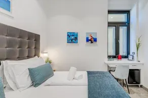 Coral Luxury Rooms - Image 5