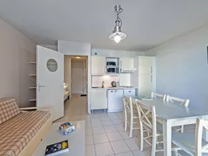 Apartment Near the Beach in the Finistere - Image 2