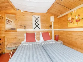 Idyllic Holiday Home in Ooltgensplaat Near Centre - Image 5