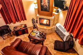 Camelia Suites - Image 2
