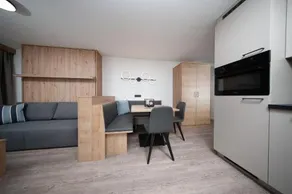 Hotel Garni Kristall - Image 4