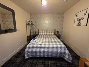 Highland Haven Apartment Sleeps 8 - Image 3