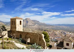 Los Monteros - Image 4