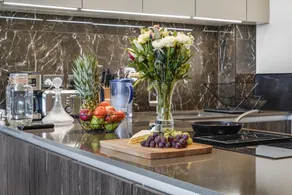 Utopian Apartments Kilburn - Image 2