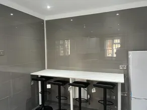 Modern Executive 2-bed Apartment in London - Image 2