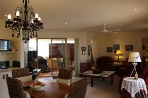 Crossland House - Image 3