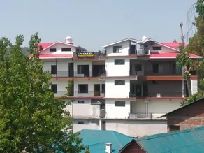 Dalhousie Palace - Image 5