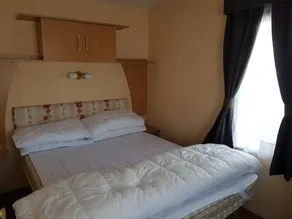 6 Berth With Sea Views - Image 2