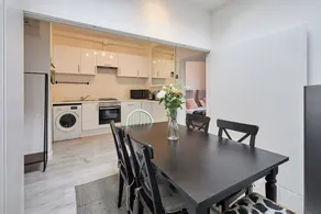 Stunning Gem of Twickenham - Image 2