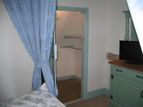 Serenity House - Image 5