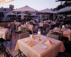 Kahramana Hotel - Image 1