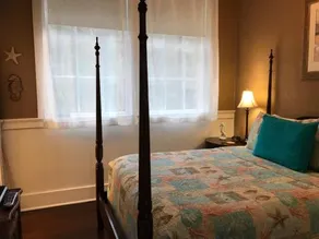 Inn at Harbour Village - Image 2