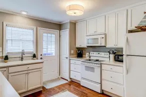 664 Fox Pond Drive Townhouse - Image 2