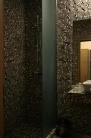 Zenti Plaza Hotel - Image 3