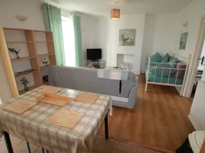 Cardiff Holiday Homes Park Avenue Apartments - Image 4