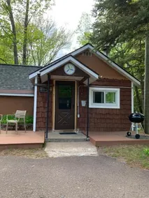 Peterson's Cottages - Image 5