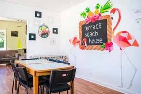Terrace Beach House - Image 5