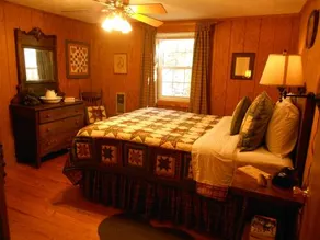 Mountain Springs Cabins - Image 3