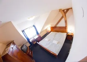 Hotel Atrium - Image 5
